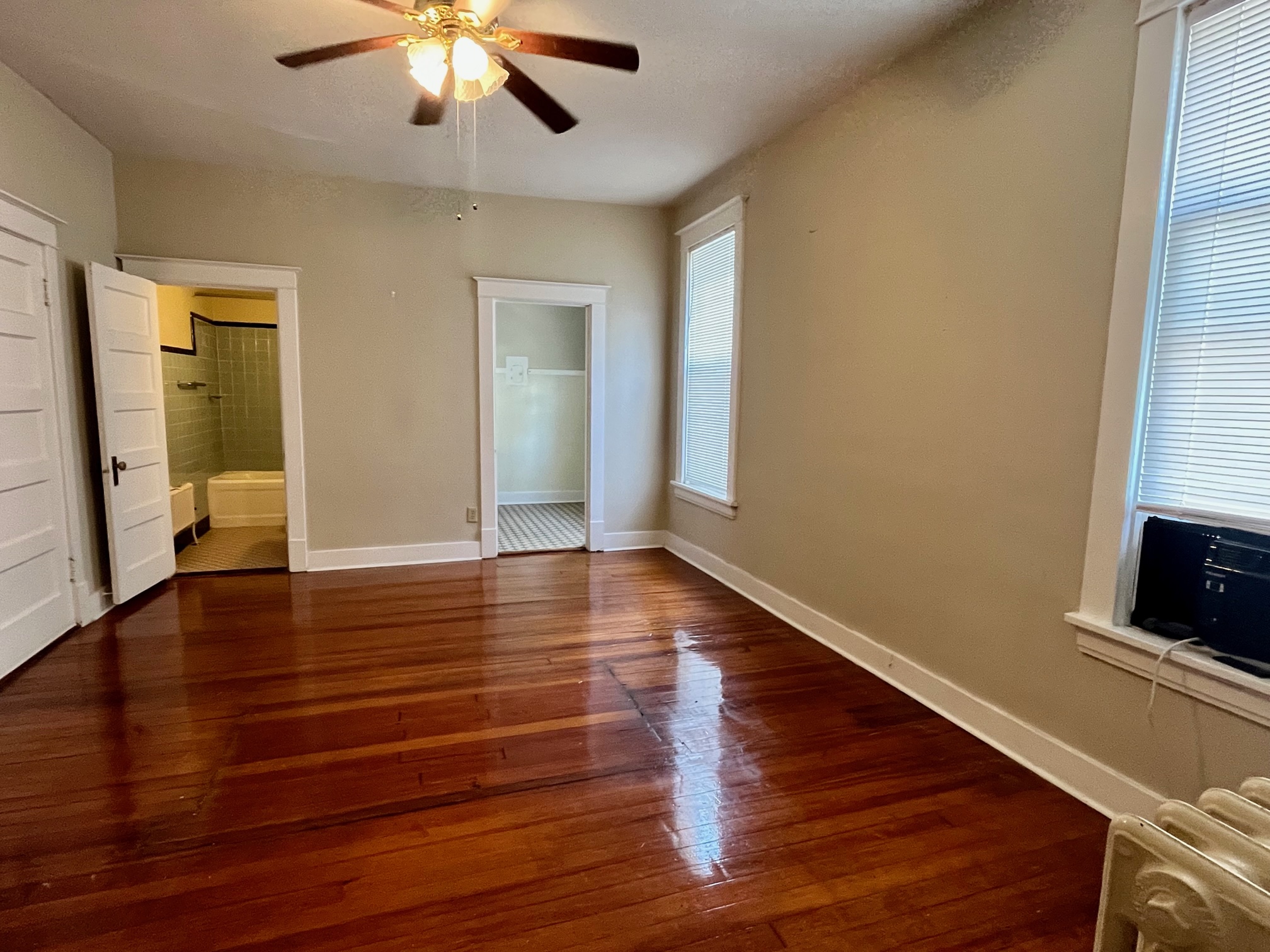 614 S 5th Street, 3