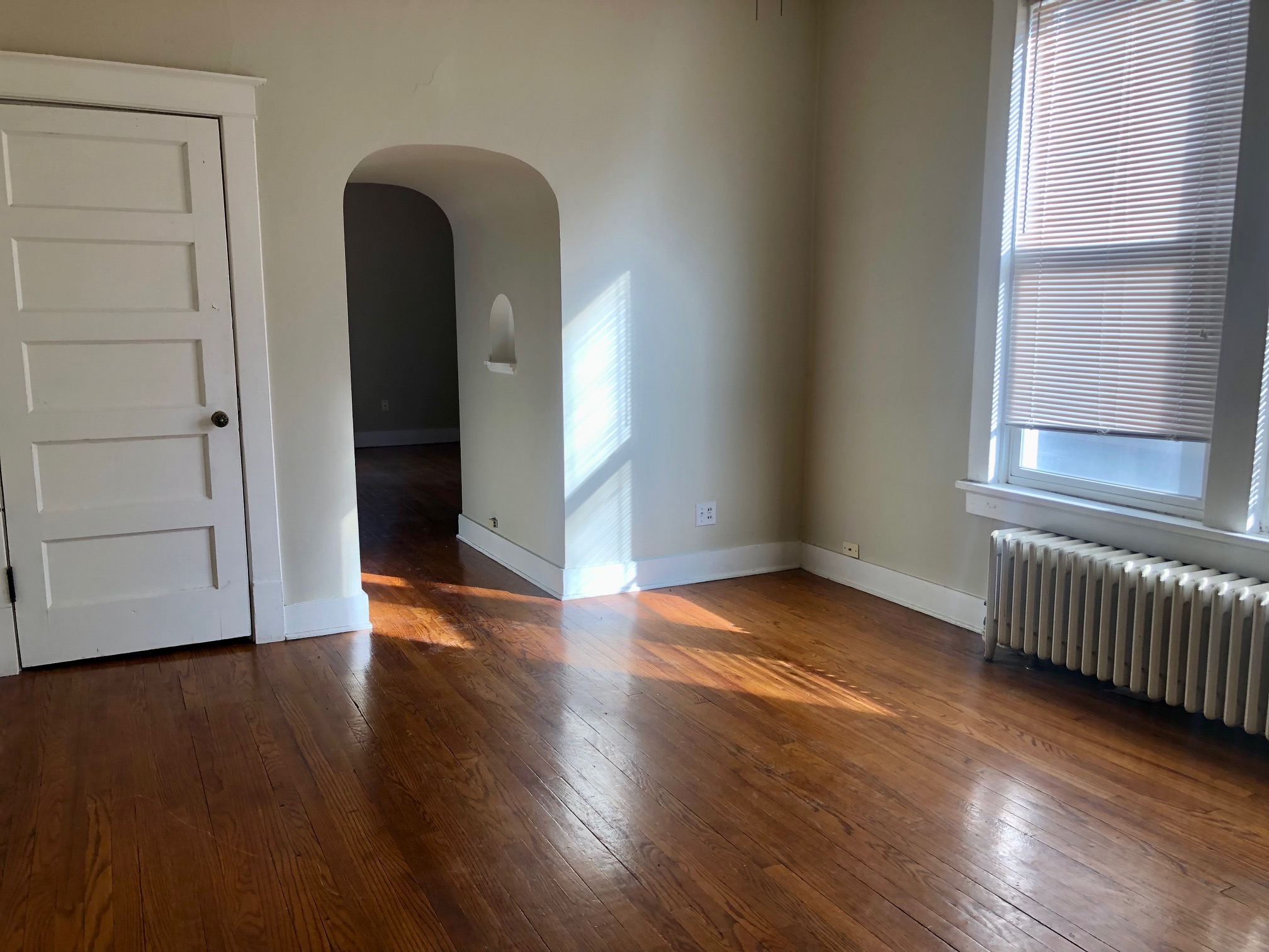 614 S 5th Street, 4