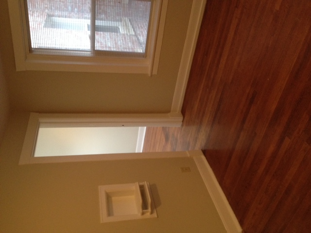 1002 S 2nd Street, 6